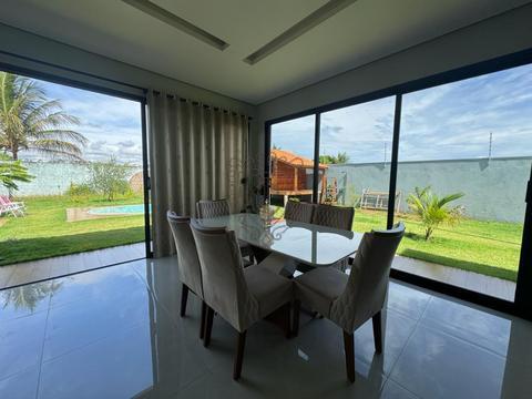 Casa à venda em Sapezal, Cidezal III, com 3 quartos, com 219 m²