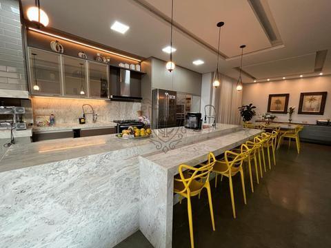 Casa à venda e para alugar em Sapezal, Cidezal III, com 4 quartos, com 250 m²